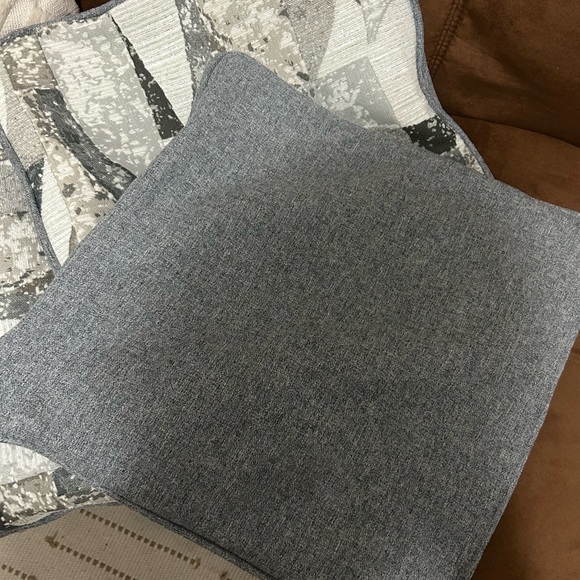 Abstract Patterned Throw Pillows - Picture 6 of 8